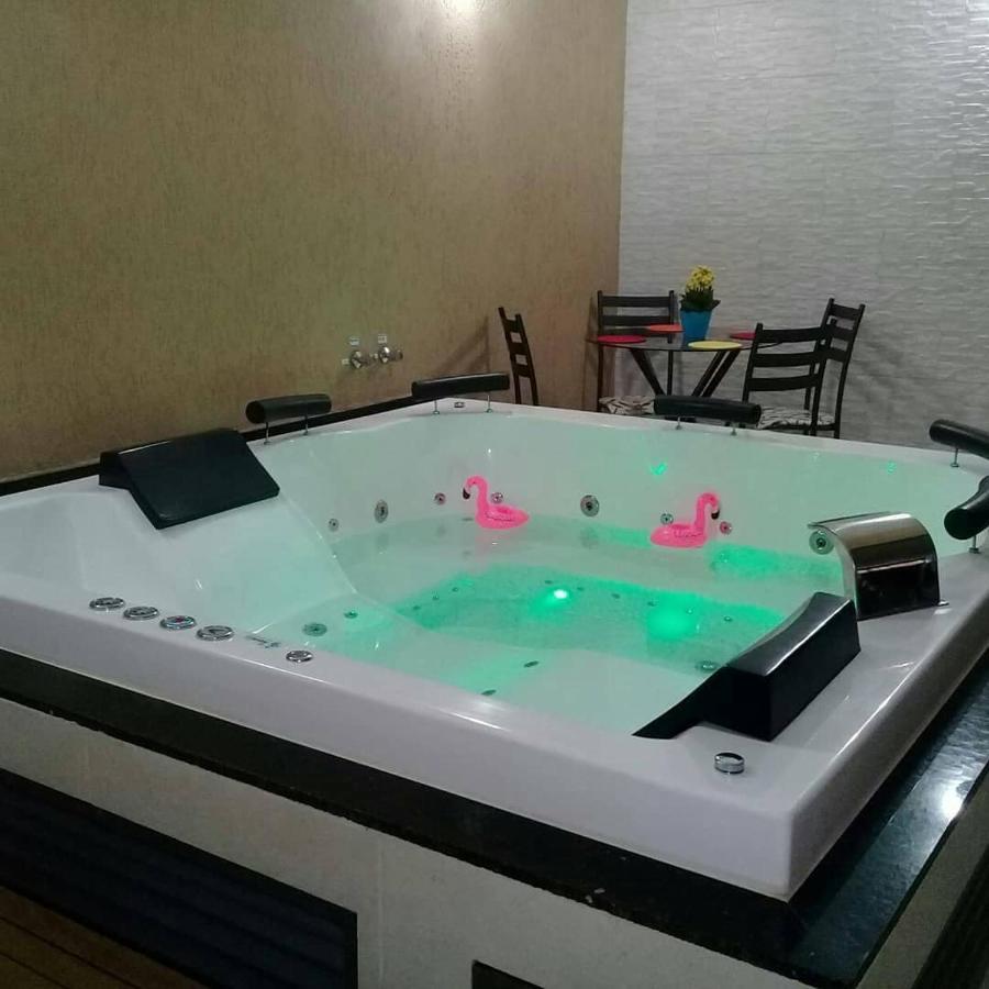 Casa Com 2 Quartos E Banheira De Hidromassagem Trindade  Kültér fotó