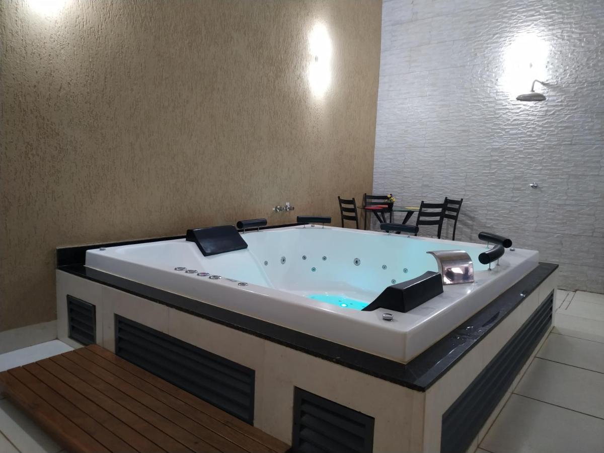 Casa Com 2 Quartos E Banheira De Hidromassagem Trindade  Kültér fotó